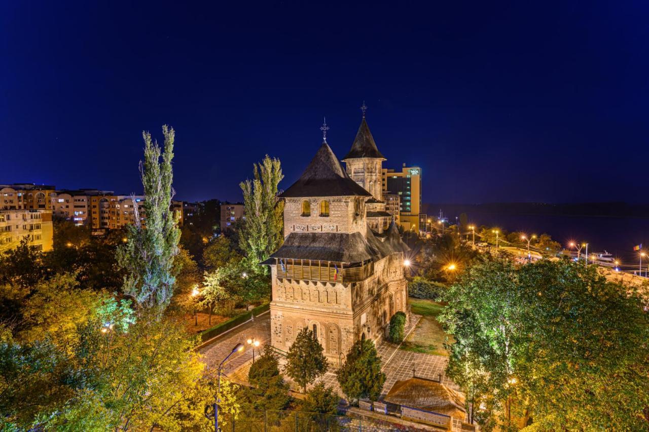 Faleza Hotel by Vega Galac Kültér fotó
