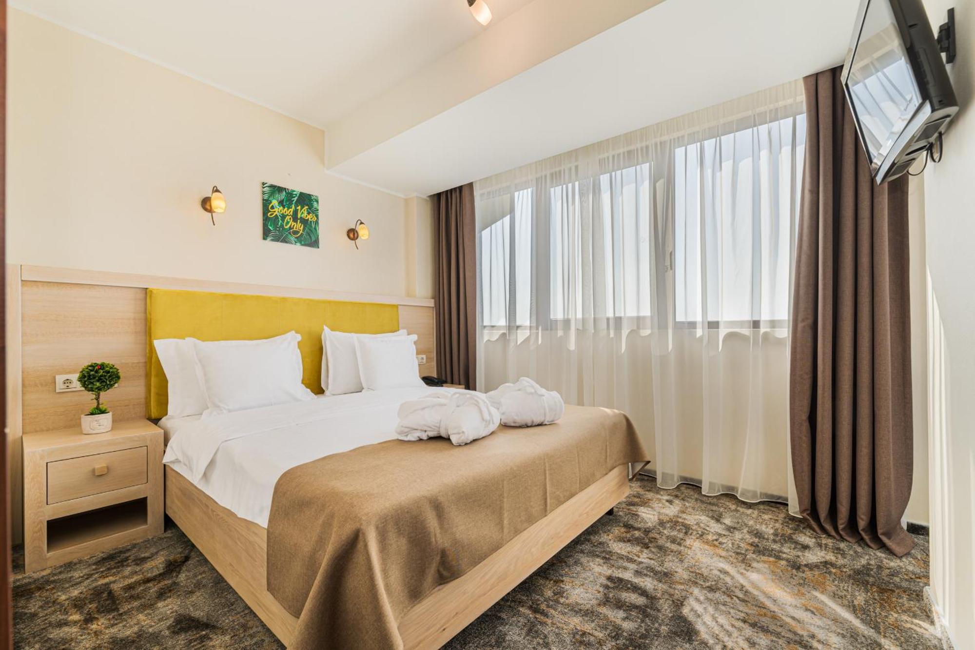 Faleza Hotel by Vega Galac Kültér fotó