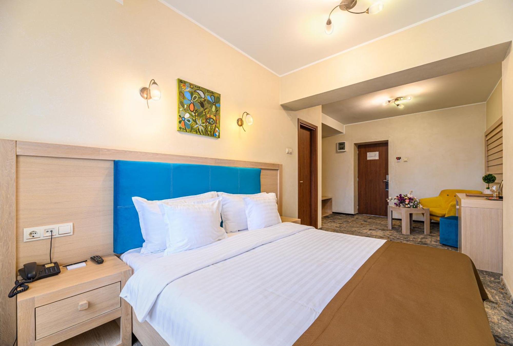 Faleza Hotel by Vega Galac Kültér fotó